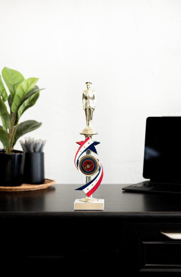 Olympic Series Logo Riser with Figure Trophy 3 scaled