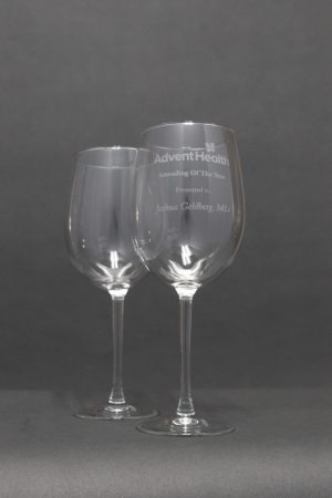 Set of 2 Colossal Wine Glasses 01 scaled